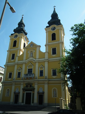 St. Anna Kirche zu Debrecen, Fassade