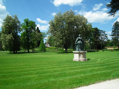 Gödöllö, Schlosspark, Elisabeth-Denkmal