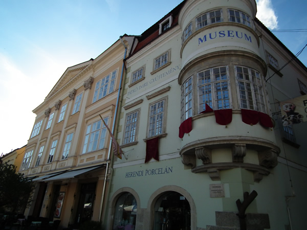 Das Eisenstockhaus in Györ