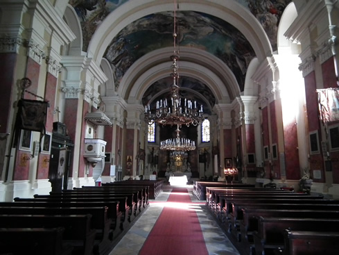 Gyula: Innerstädtische Pfarrkirche, Innenansicht